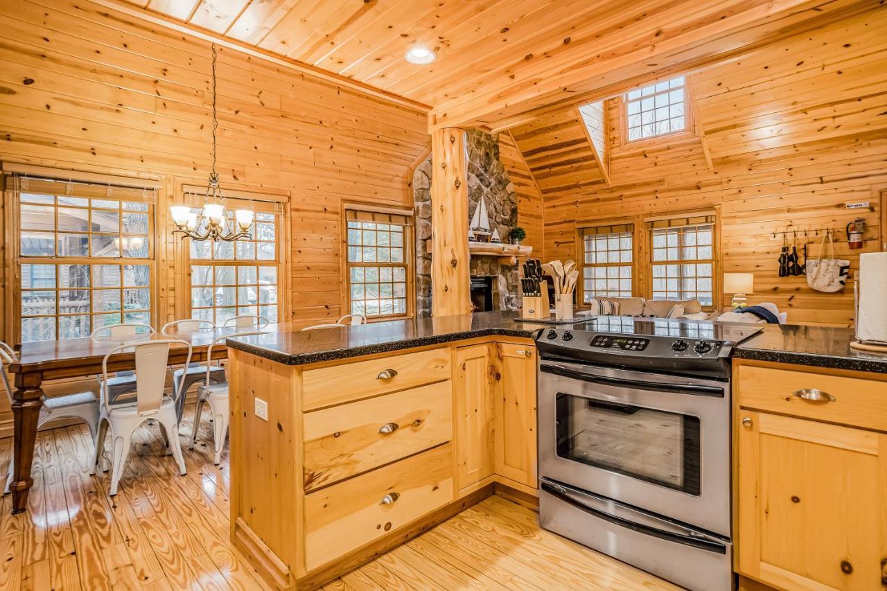 Kingfisher Cove Cabin 19 Saugatuck Exteriér fotografie